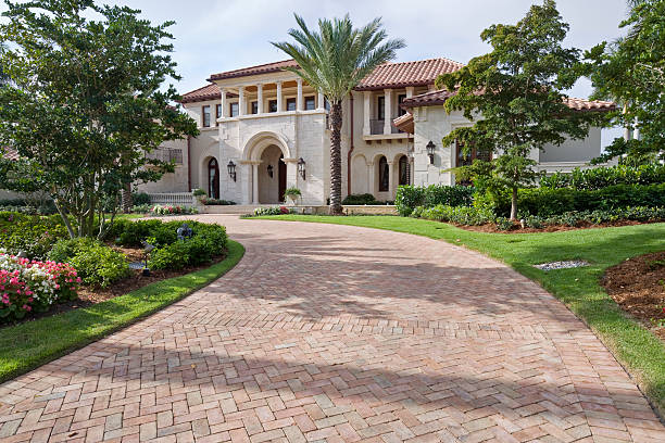 Best Commercial Driveway Pavers  in Newport East, RI